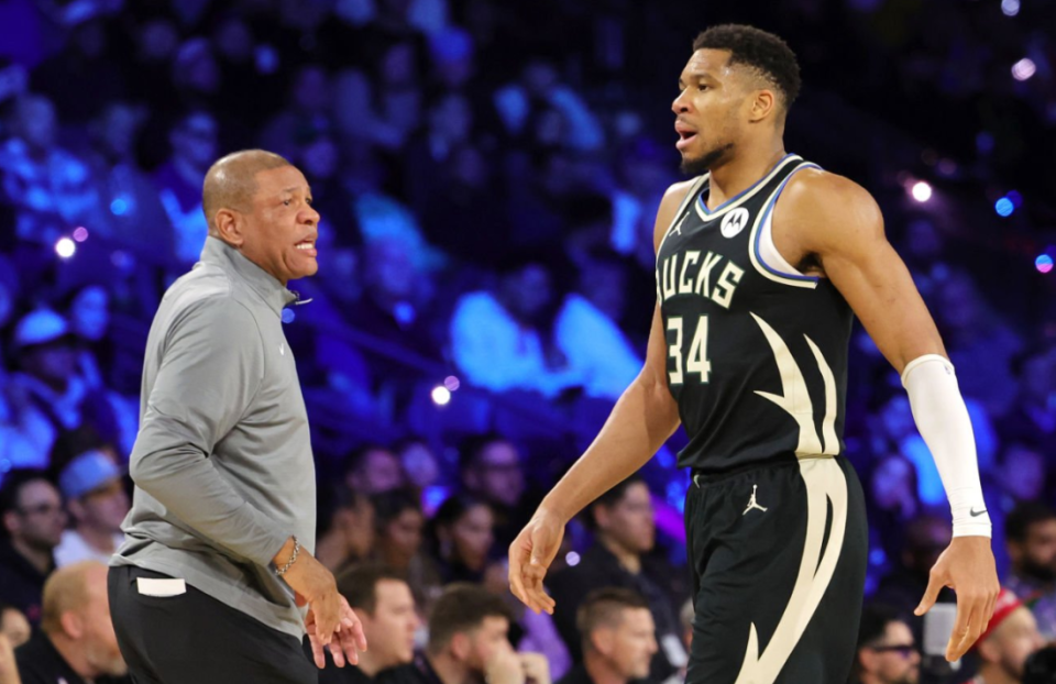 世界杯回放下载-里弗斯回应字母流言：他说想留在雄鹿 作为主帅我只能以此为依据